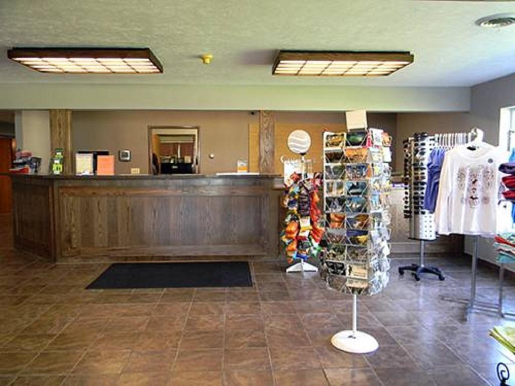 Boarders Inn & Suites By Cobblestone Hotels - Munising Wetmore المظهر الخارجي الصورة